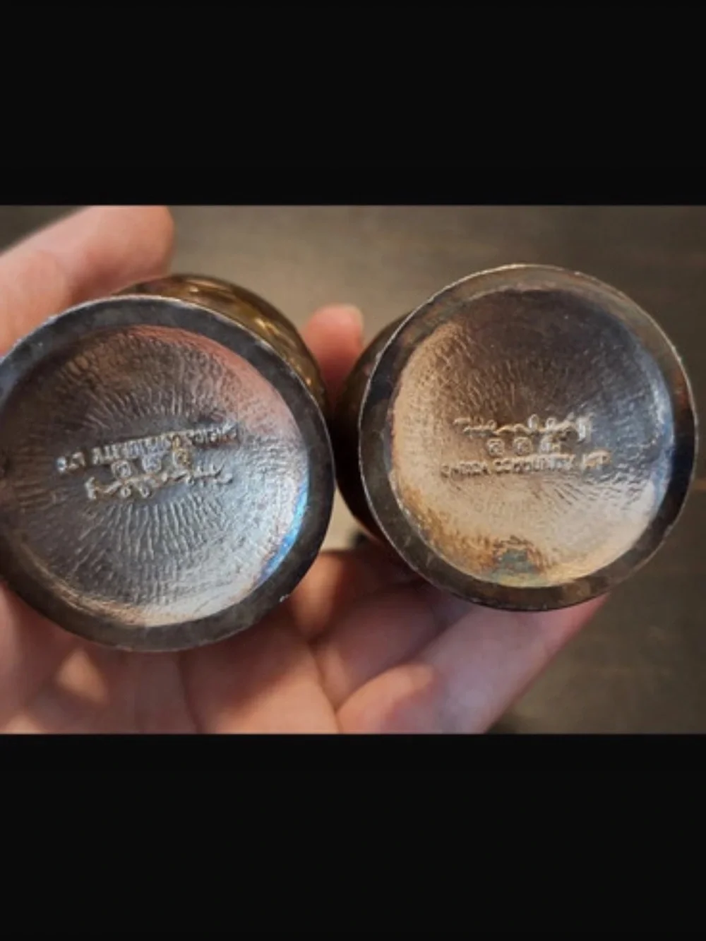 Oneida Henley Silver Plated Salt and Pepper Shakers